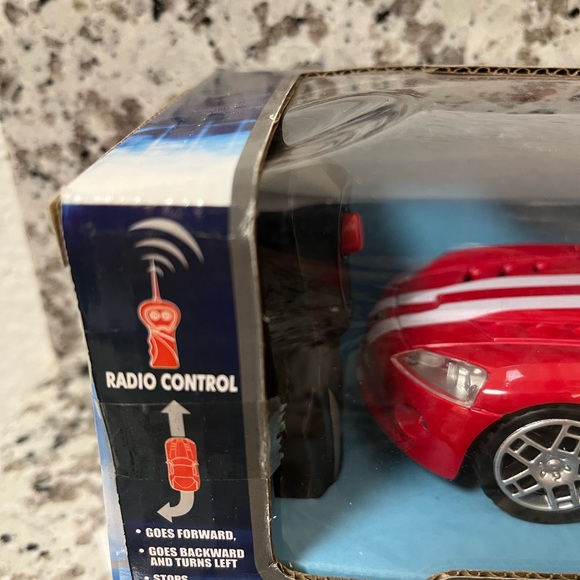 Dodge Viper 2008 Radio control car model - Picture 4 of 11